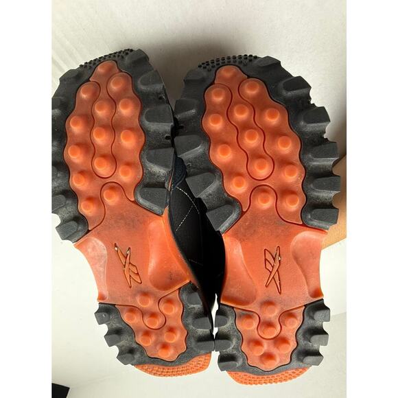 Reebok x Cardi B Classic Leather Shoes - Women's Size 6 - Picture 4 of 10